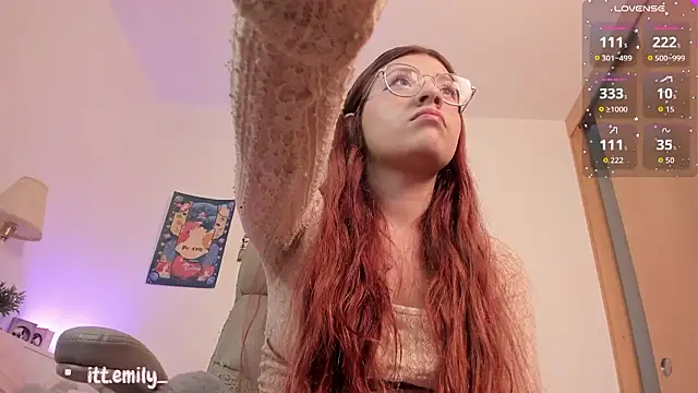 Snapshot of emily_uwu0 chatting on February 3, 2026, 1:38 am emily uwu0 online show from February 3, 2026, 1:38 am