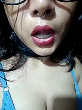 Hott Muskan online show from April 27, 2026, 6:50 pm