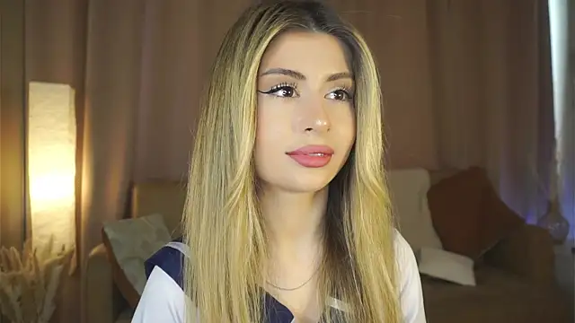 GeorginaHarn online show from June 4, 2026, 9:03 am