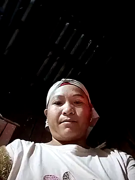 Love-Mama33 online show from December 2, 2025, 10:44 pm