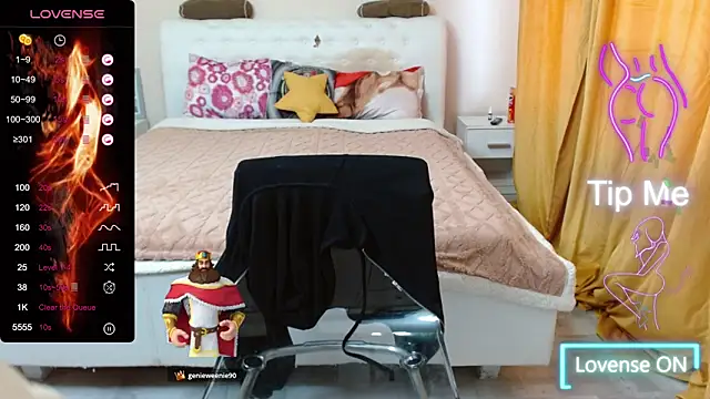 Daddyisssues1 online show from November 25, 2025, 8:14 am