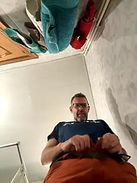 gigolobcn online show from September 10, 2025, 9:52 am