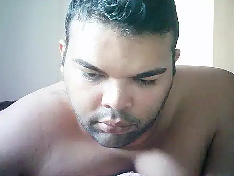 lucascarvalho88 online show from October 11, 2025, 7:59 pm