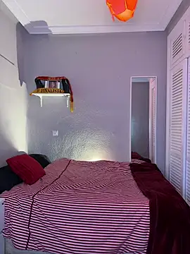 Snapshot of lacattiva chatting on February 17, 2026, 4:26 pm lacattiva online show from February 17, 2026, 4:26 pm