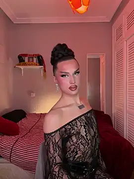 Snapshot of lacattiva chatting on February 18, 2026, 4:32 am lacattiva online show from February 18, 2026, 4:32 am