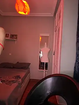 lacattiva online show from September 15, 2025, 7:36 pm