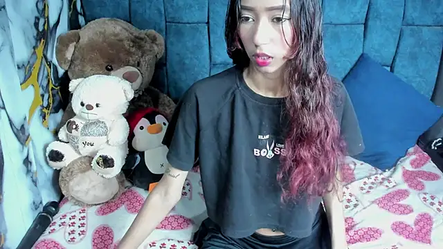 ValentinaKlean online show from July 20, 2026, 1:02 am