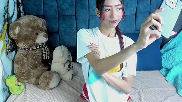 ValentinaKlean online show from July 2, 2026, 1:06 am
