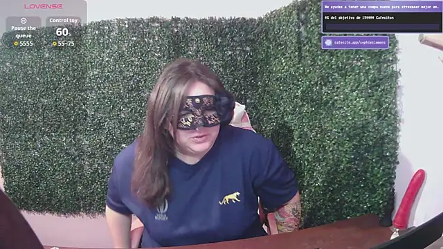 SophieSimmons  online show from October 4, 2025, 8:16 am