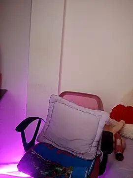 Zara Bel online show from March 1, 2026, 6:19 pm