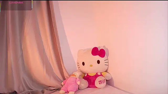 dulceangel   online show from October 24, 2025, 4:22 am