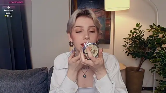 OdelynaAsp online show from December 4, 2025, 11:53 am