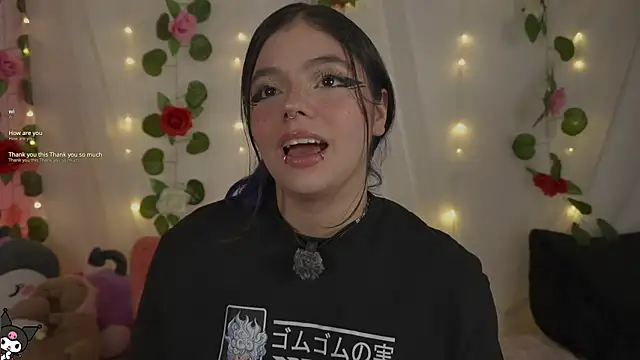 cutee andrea online show from July 27, 2026, 3:46 am