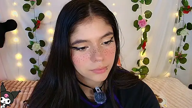 cutee andrea online show from February 16, 2026, 2:32 am