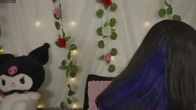 cutee andrea online show from July 25, 2026, 2:19 am