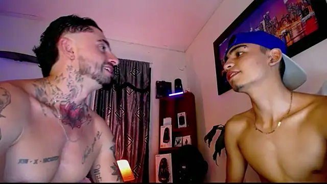 Snapshot of Edwardjonnes chatting on February 3, 2026, 5:27 am Edwardjonnes online show from February 3, 2026, 5:27 am