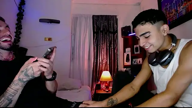 Snapshot of Edwardjonnes chatting on February 7, 2026, 2:08 am Edwardjonnes online show from February 7, 2026, 2:08 am