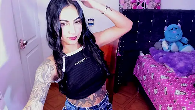 Snapshot of Samanthademonx20_ chatting on November 18, 2025, 11:15 pm Samanthademonx20 online show from November 18, 2025, 11:15 pm