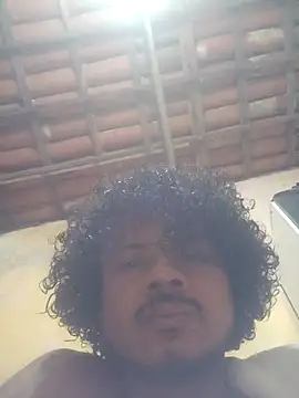 Snapshot of phfreitas chatting on February 27, 2026, 11:37 pm phfreitas online show from February 27, 2026, 11:37 pm