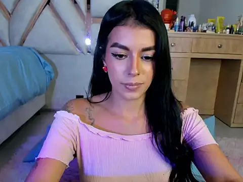 LuciaJhonnesBaby online show from January 14, 2026, 10:57 pm