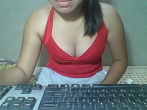 Skinny PinayGirljust18 online show from April 20, 2026, 8:10 pm