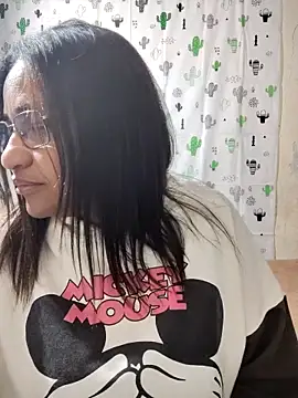 Snapshot of Avannay chatting on October 2, 2025, 12:03 am Avannay online show from October 2, 2025, 12:03 am