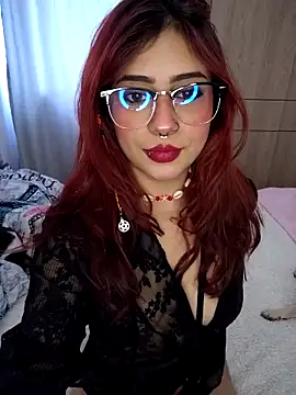 sarah lark  online show from October 21, 2025, 12:15 pm