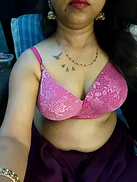 Sexy juhee online show from April 12, 2026, 3:04 pm