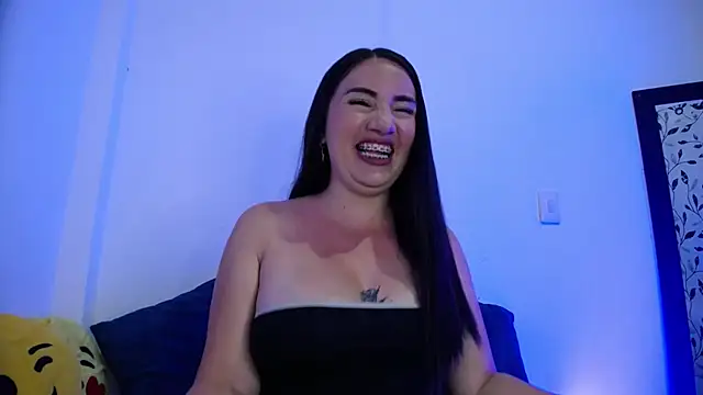 xxx Alice  online show from October 3, 2025, 11:50 pm