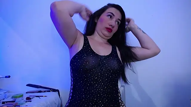 xxx Alice  online show from November 3, 2025, 9:07 pm