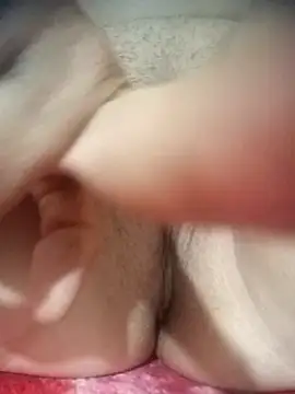 Galegahot23 online show from November 19, 2025, 6:24 am