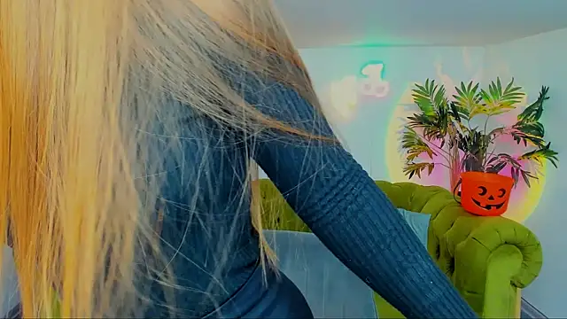 rad rebel  online show from October 30, 2025, 1:09 pm