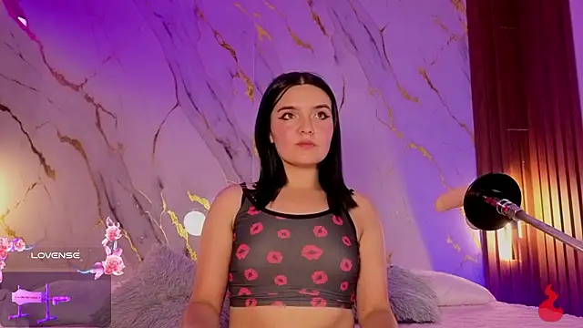 alicecute77 online show from February 14, 2026, 12:44 am