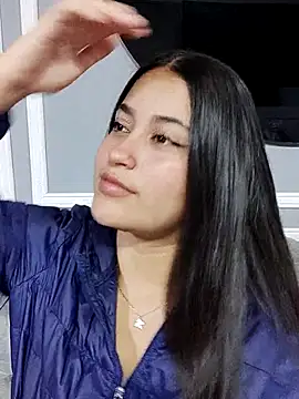 gabyjoness  online show from November 12, 2025, 3:54 am