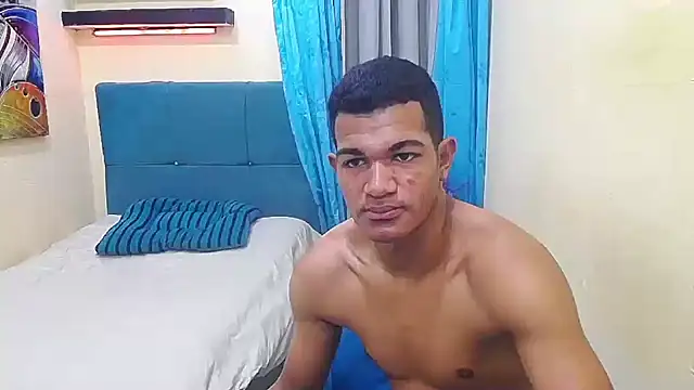 Black hugecock online show from November 15, 2025, 1:37 pm