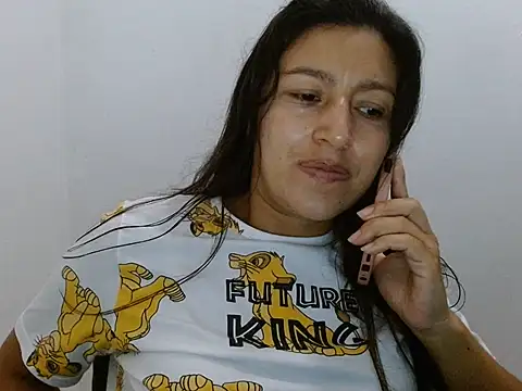 SarahFriendly online show from July 21, 2026, 11:22 am