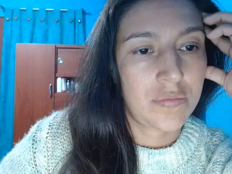 SarahFriendly online show from June 30, 2026, 11:49 pm