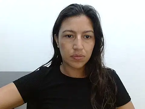 SarahFriendly online show from March 17, 2026, 12:30 pm