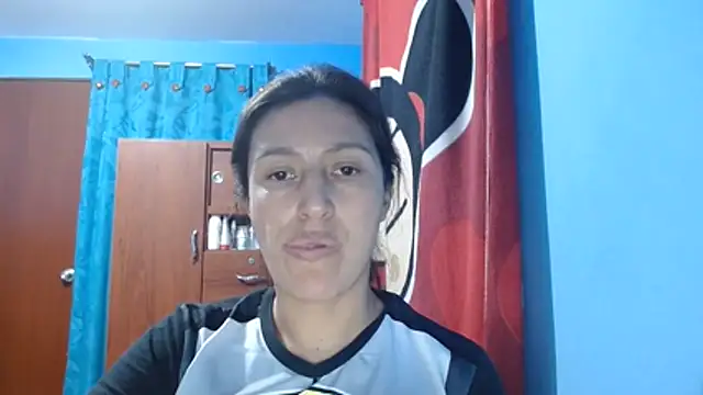 SarahFriendly online show from July 9, 2026, 1:39 am