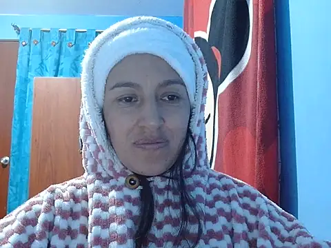 SarahFriendly online show from July 3, 2026, 12:50 am