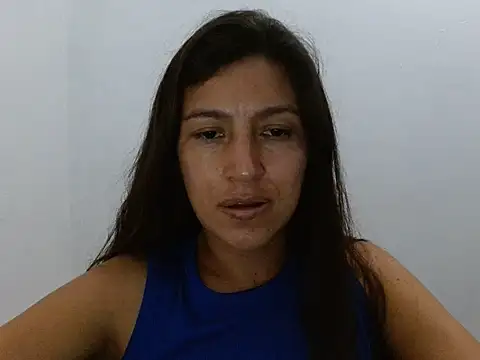SarahFriendly online show from July 16, 2026, 2:41 am