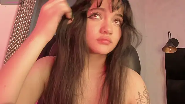 Darky Doll online show from October 5, 2025, 3:41 am