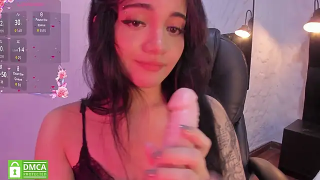 Snapshot of Darky_Doll chatting on May 20, 2026, 11:57 pm Darky Doll online show from May 20, 2026, 11:57 pm