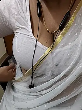 tami lavanya online show from August 6, 2026, 5:46 am