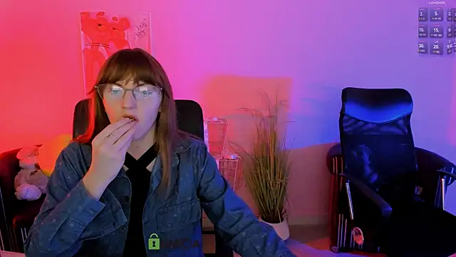 ava mystic  online show from January 11, 2026, 8:05 pm