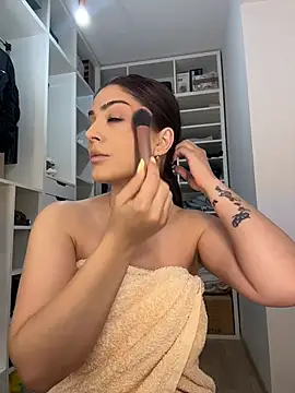 Lexi Storm online show from June 13, 2026, 5:05 am