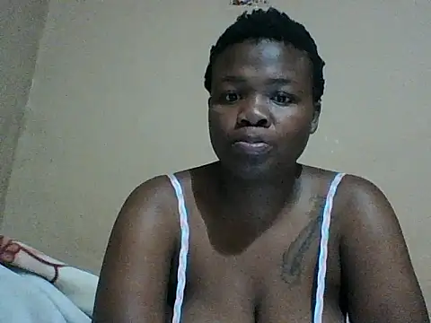 Snapshot of chocolateboobs92 chatting on September 12, 2025, 9:47 pm chocolateboobs92 online show from September 12, 2025, 9:47 pm