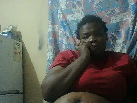 Snapshot of chocolateboobs92 chatting on September 9, 2025, 4:27 pm chocolateboobs92 online show from September 9, 2025, 4:27 pm