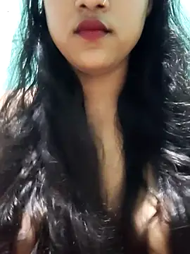 Snapshot of SugarWithSpice chatting on April 13, 2026, 7:45 am SugarWithSpice online show from April 13, 2026, 7:45 am