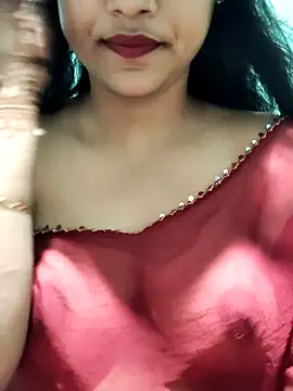 Snapshot of SugarWithSpice chatting on September 21, 2025, 7:35 am SugarWithSpice online show from September 21, 2025, 7:35 am